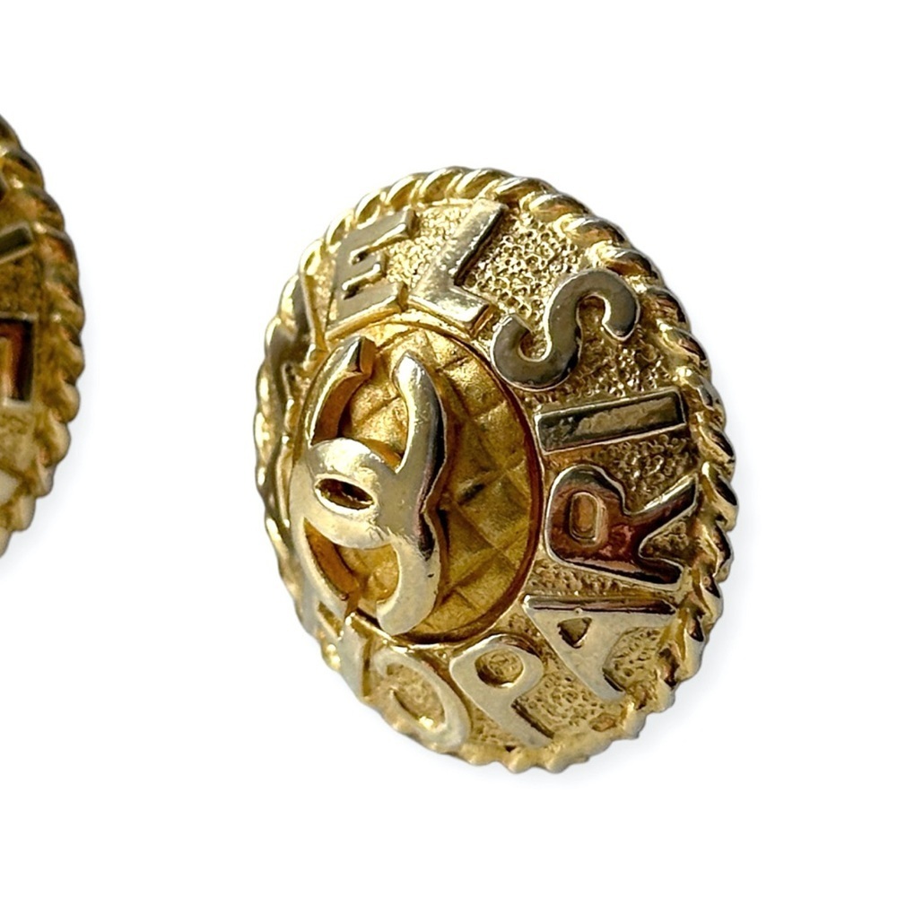RARE Vintage Chanel 1980s ‘CHANEL PARIS’ Quilted Gold Clip On Earrings - Picture 3 of 6